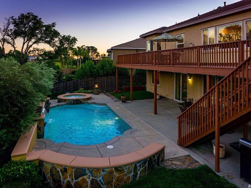 1st image of 2468 Luciana Way