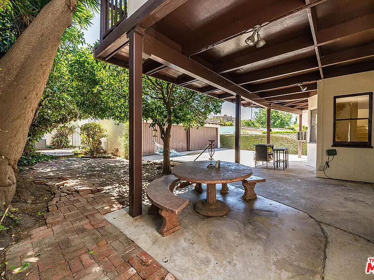 1064 S Ogden Dr — Photo 27
