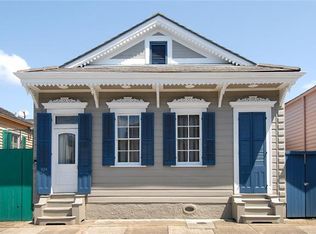 929 Ursulines Ave, New Orleans, LA 70116
