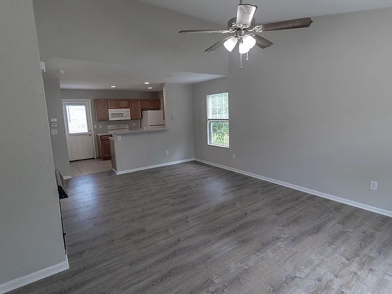 1330 Godas Dr — Photo 3