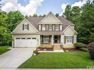 300 Landbridge Ln, Holly Springs, NC 27540