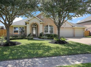 2111 Bayou Cove Ln, League City, TX 77573