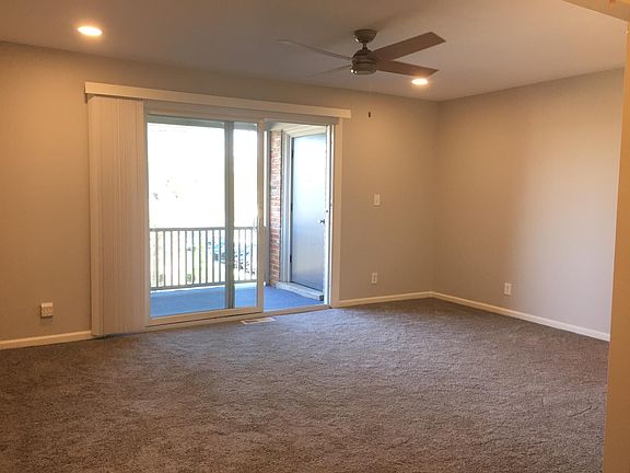 2nd image of 2235 Glouchester Dr