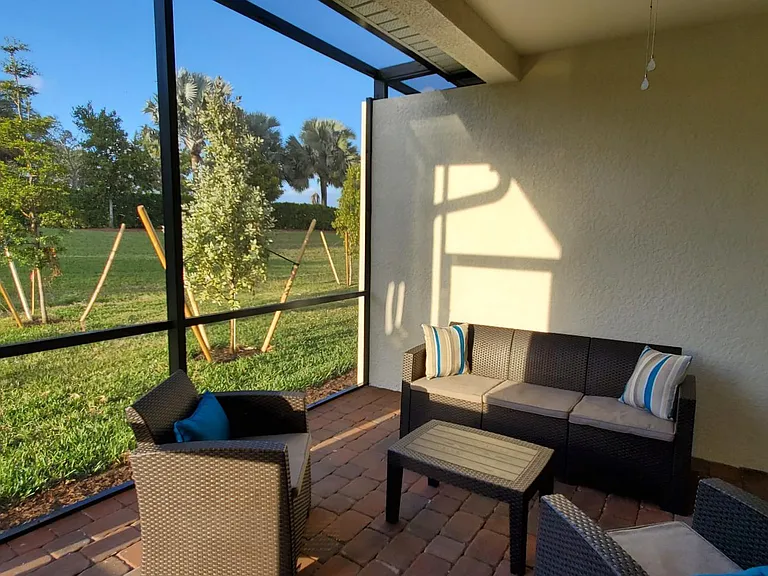 14563 Edgewater Cir — Photo 15