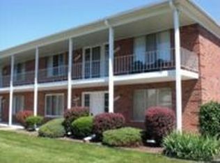 31914 Harper Ave, Saint Clair Shores, MI 48082