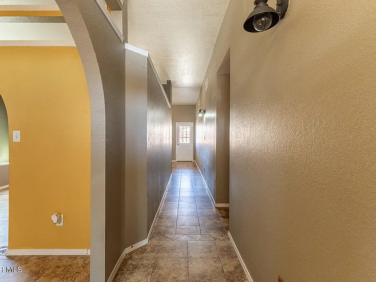 14269 Desert Fire Ct — Photo 18