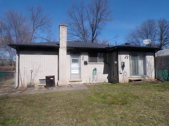 3rd image of 17095 New Hampshire Dr