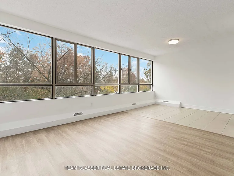560 Proudfoot Ln #207 — Photo 8