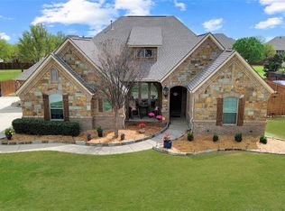 1173 Durango Springs Dr, Fort Worth, TX 76115