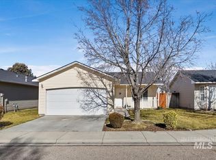 826 E Ronel Ave, Nampa, ID 83686