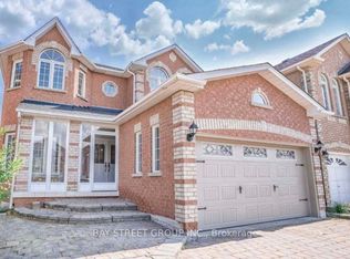 43 Avenida St, Markham, ON L3S4J6