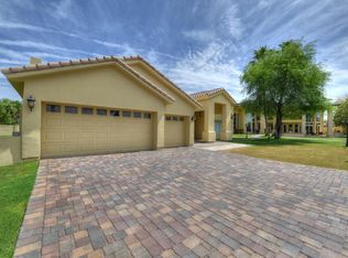 9075 S Terrace Rd, Tempe, AZ 85284