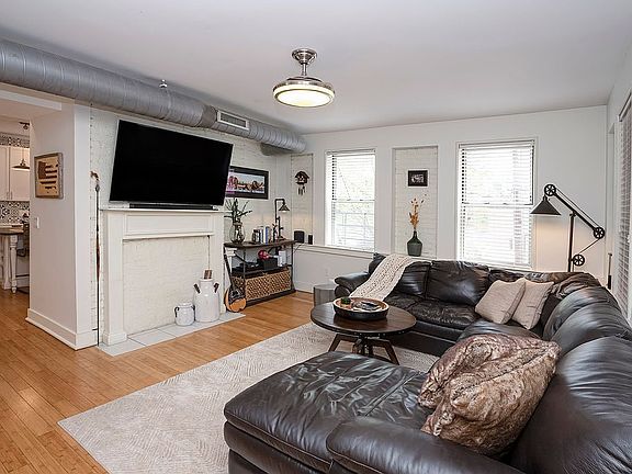 3rd image of 1207 Republic St Unit 201-B