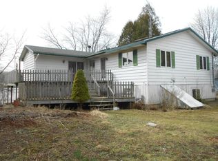 1431 N Cedar Ln, Scottville, MI 49454