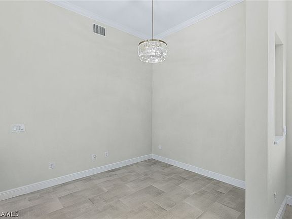 4th image of 4305 NW 28th St