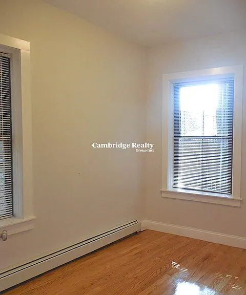 100 Willow St #1T — Photo 5