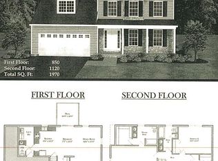 16 Family Dr, Carlisle, PA 17013