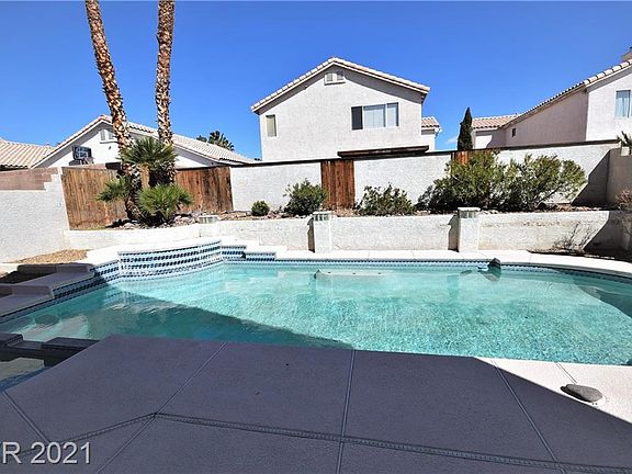 5th image of 8962 Via Vista Cir