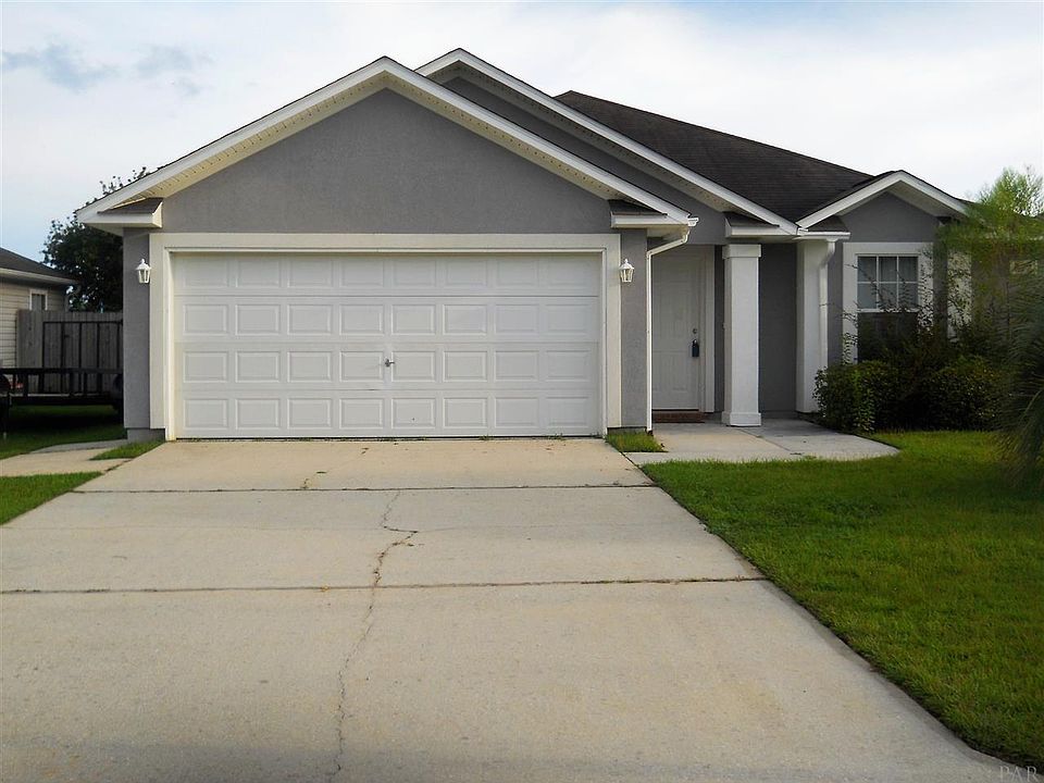 1st image of 672 Hanley Downs Dr