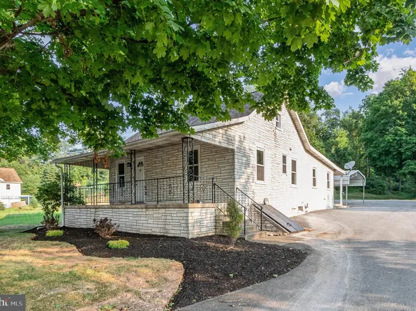 3881 Valley Rd, Marysville, PA 17053