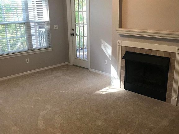 4th image of 13810 Sutton Park Dr N APT 1339