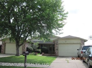 1406 Pennington Ave, Edmond, OK 73012