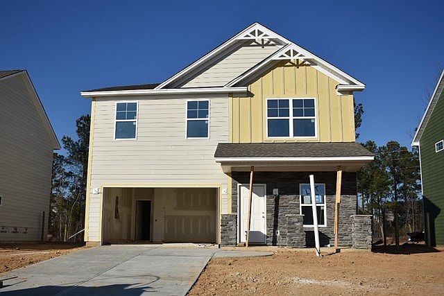 1st image of 267 Tulip Dr