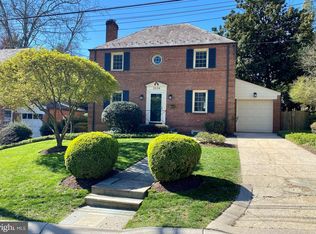 3526 Woodbine St, Chevy Chase, MD