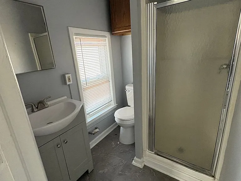 410 W Forest Ave — Photo 6