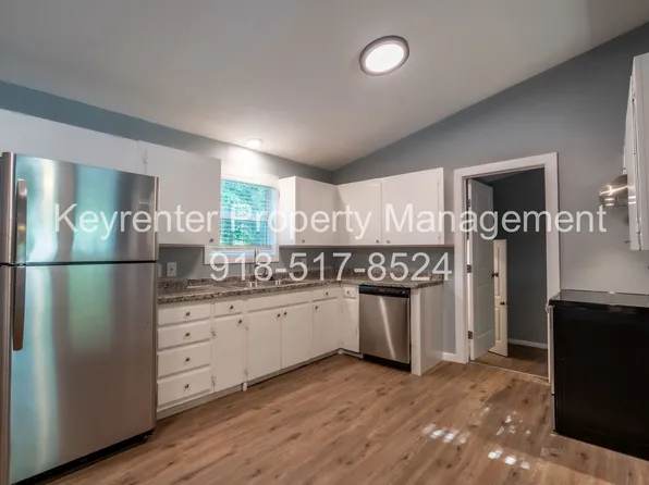 2470 N New Haven Ave, Tulsa, OK 74115