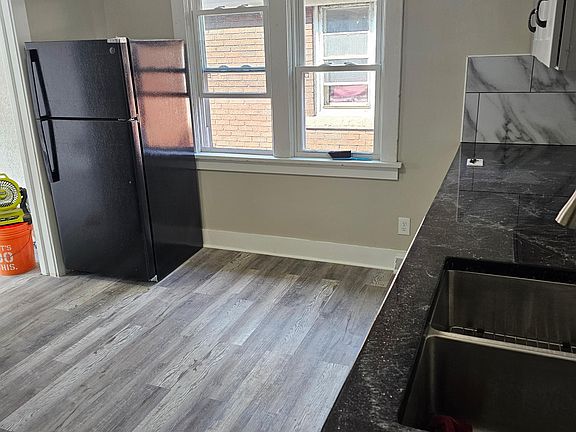 2nd image of 1910 Welch Ave #2