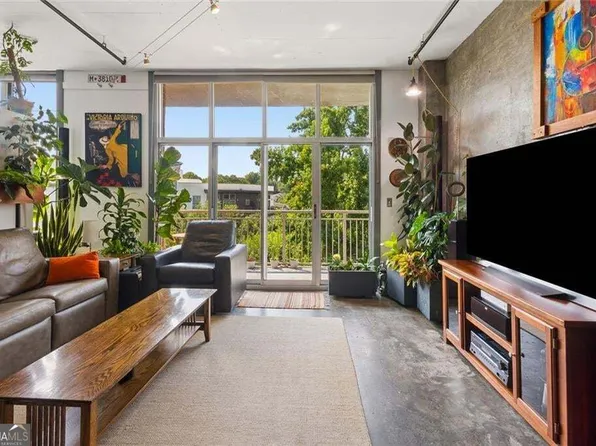 245 N Highland Ave NE APT 321, Atlanta, GA 30307