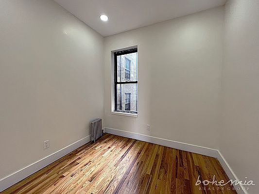 5th image of 100 W 143rd St APT 13