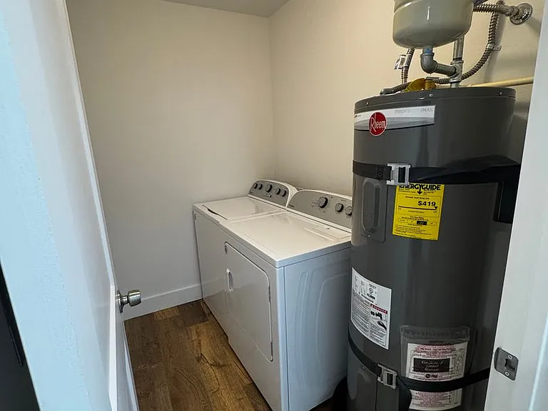 2737 W Marina Dr — Photo 3