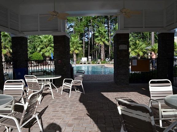 5th image of 215 Bayberry Cir Unit 602