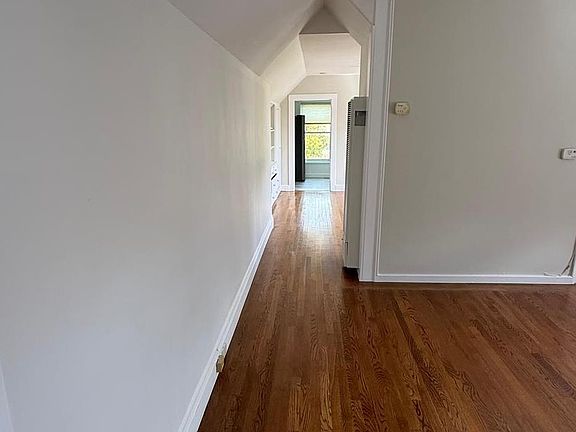 4th image of 2566 Washington St APT 6