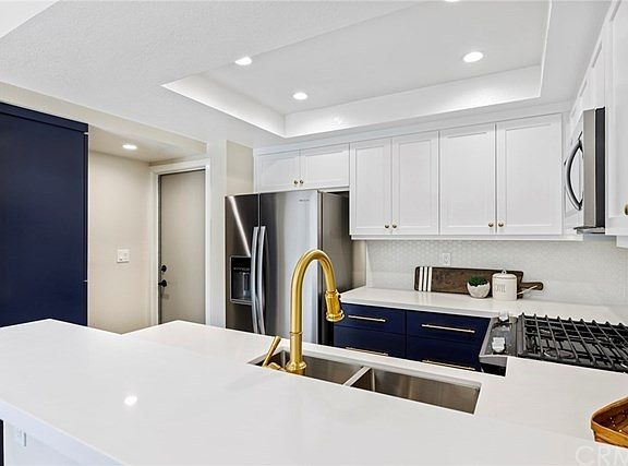 2nd image of 6213 Newhaven Ct #124