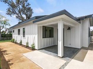 734 Center St #C, Costa Mesa, CA 92627