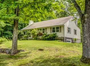 132 Barnegat Rd, Pound Ridge, NY 10576