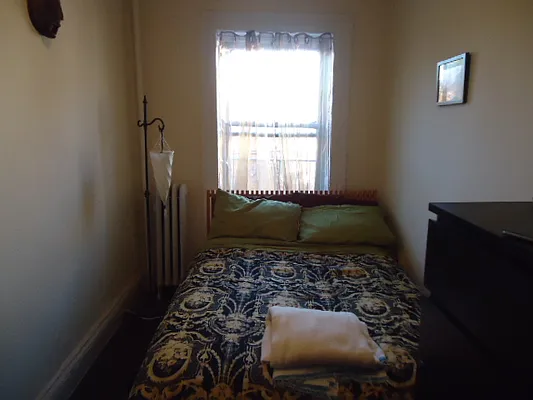 Rented by Hakeem Shahid, LREB | media 11