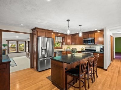 275 Center St, North Easton, MA, 02356