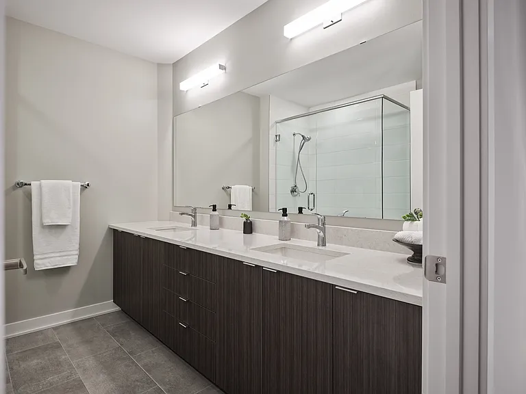 360 Deschatelets Ave #212 — Photo 7