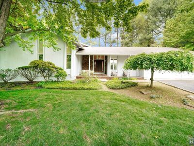 790 Lotus Ave, Oradell, NJ, 07649