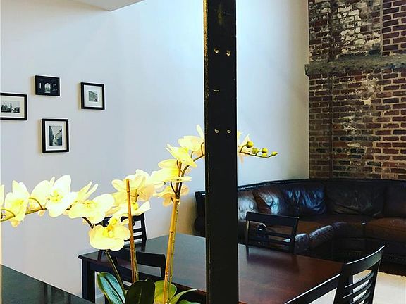 3rd image of 815 Porter St APT 315