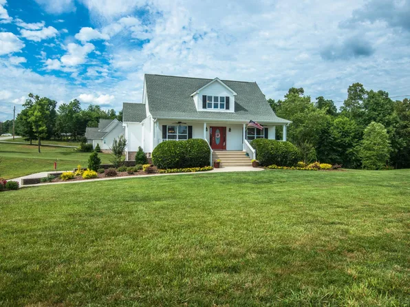 501 Fawn Ct, Burns, TN 37029