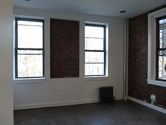 Rented by Urban Ambiance