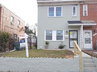 5621 B St SE, Washington, DC 20019