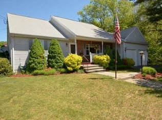 27 Water St, Oxford, MA 01540