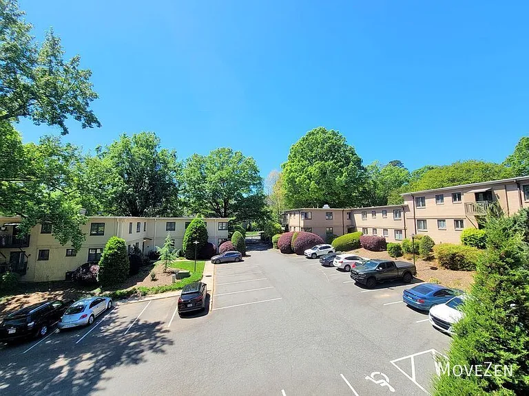 2425 Vail Ave #A19 — Photo 35