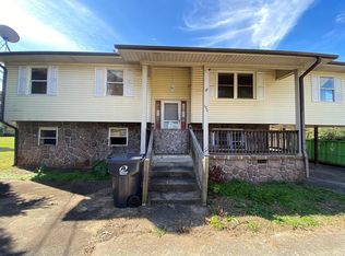 320 Deyo St, Anniston, AL 36201